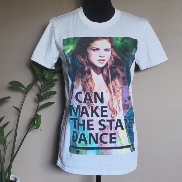Selena Gomez music band tee - Picture 1 of 5